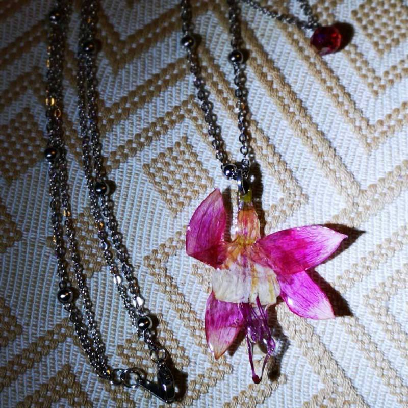 fuchsia flower necklace